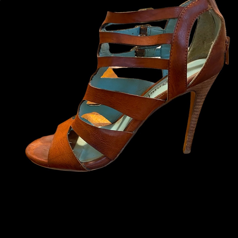 Miranda Sandals - Picture 2 of 2